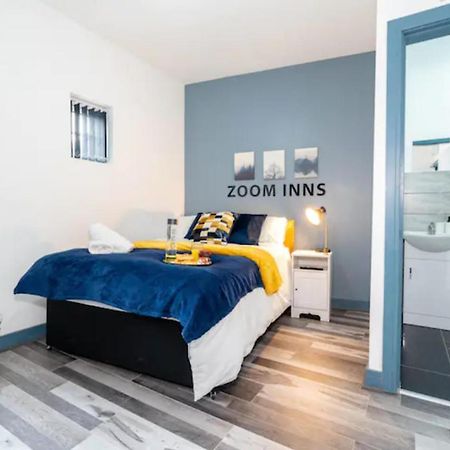Comfy, Modern Studio With Netflix Appartement Birmingham Buitenkant foto